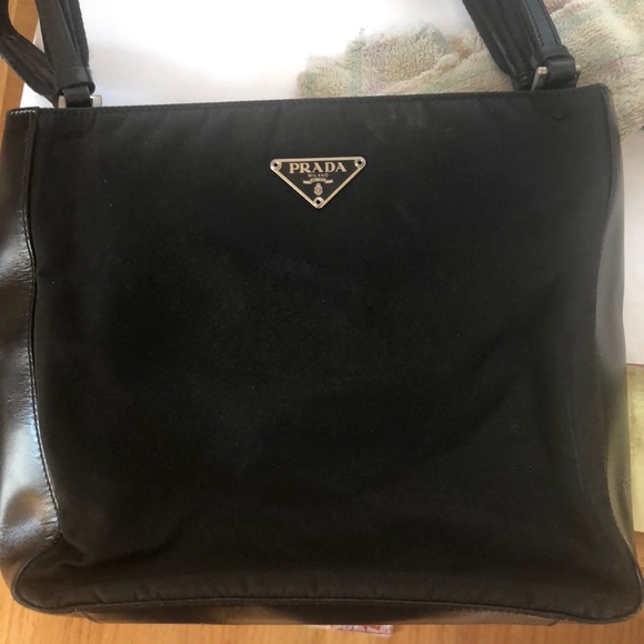 Authentic vintage Prada bag - Picture 3 of 8